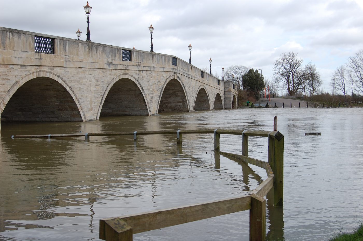 Chertsey Bridge during the 2014 floods